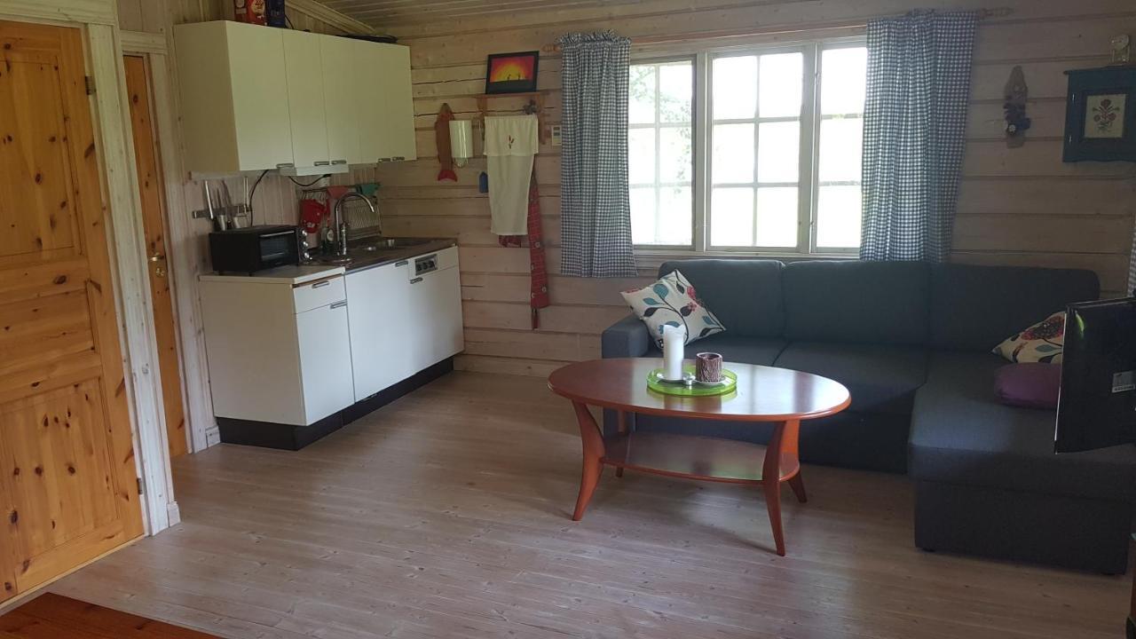 Countryside Cottage By The River 卡利克斯 外观 照片